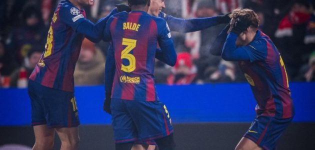 فليك يعلن قائمة برشلونة لمواجهة كوبنهاغن في دوري الأبطال