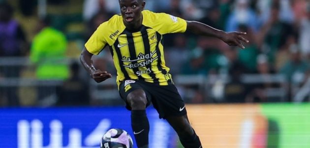 كانتي يحسم مستقبله مع الاتحاد بعد مباراة الفتح