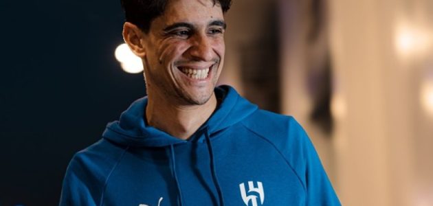 موقف بونو من مواجهة الهلال ضد القادسية