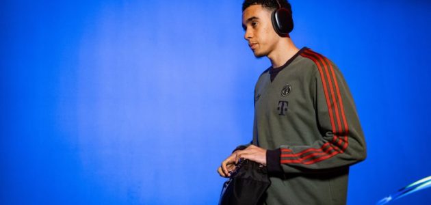 بعد غياب 207 أيام… موسيالا يعود أساسيًا مع بايرن في ليلة دوري الأبطال